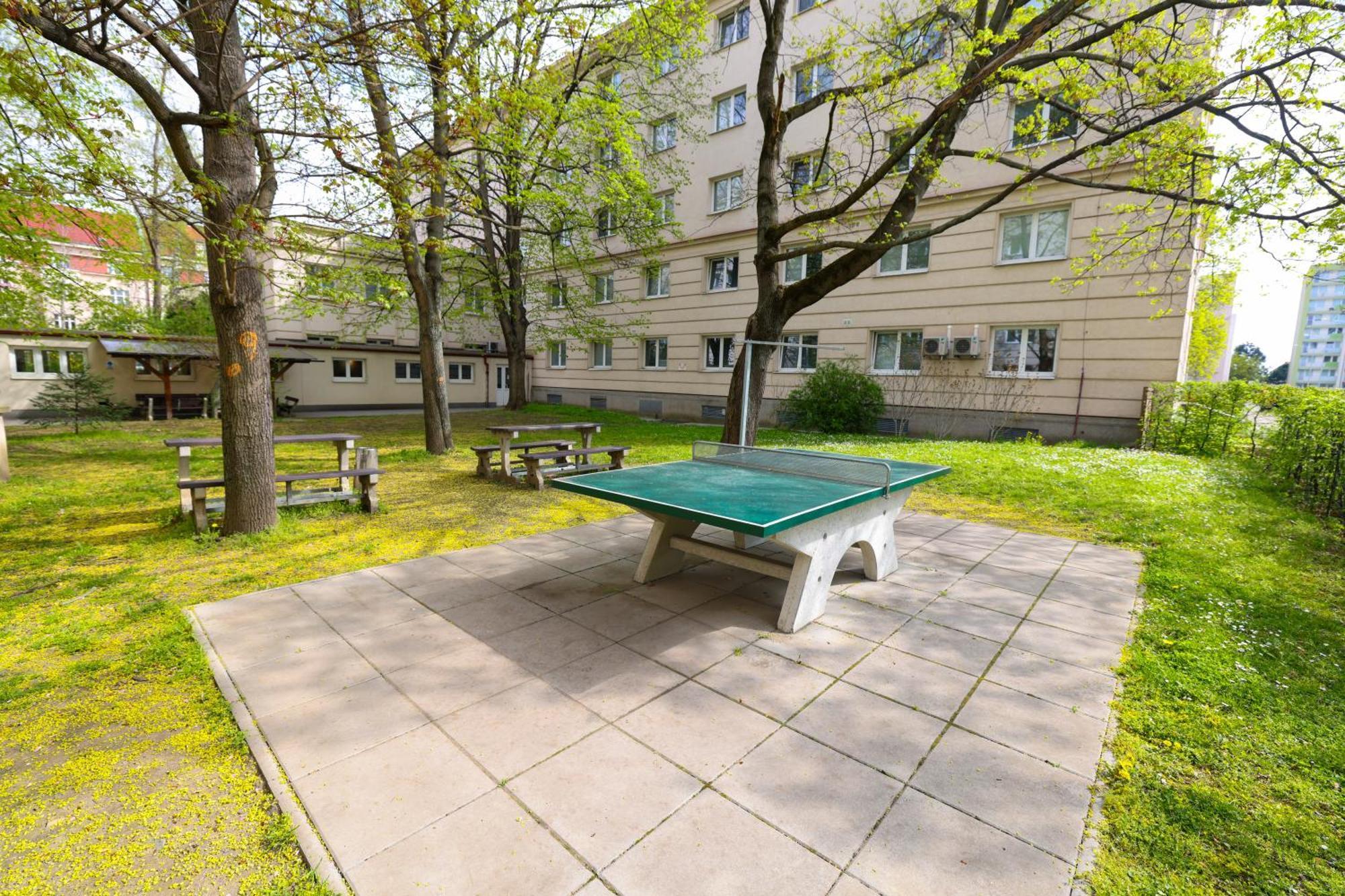 Готель University Hotel 2*